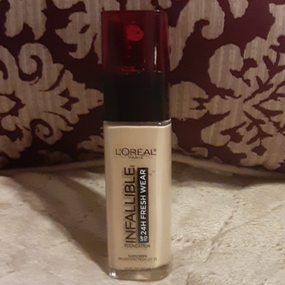 Loreal Infallible Foundation 24HR Fresh Wear